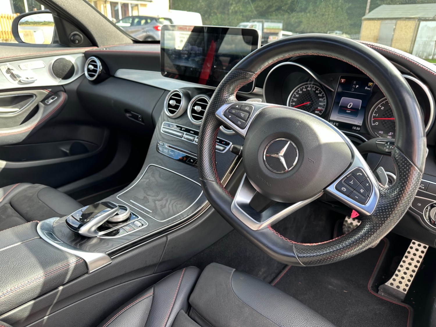 Mercedes-Benz C-Class Listing Image