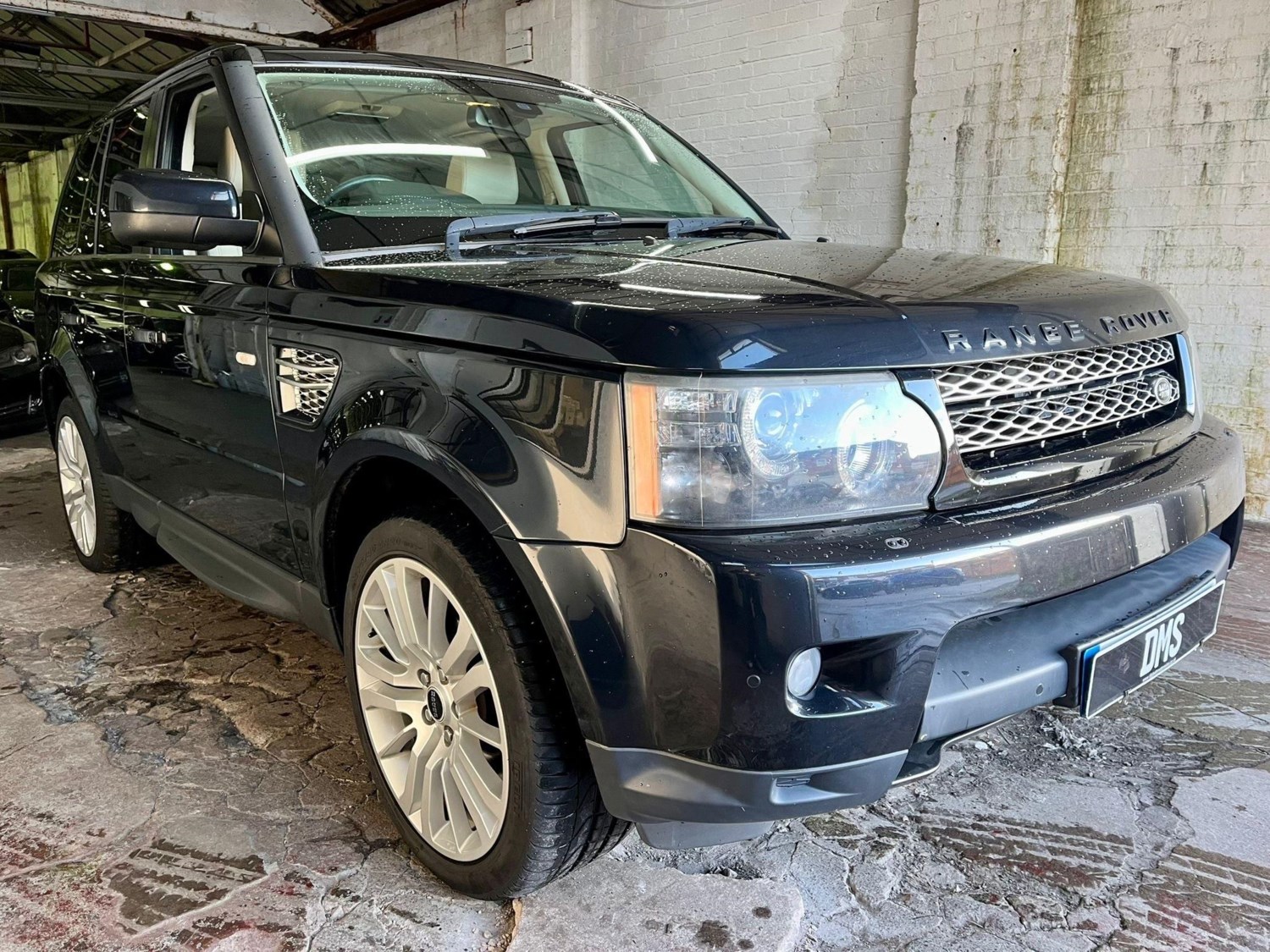 Land Rover Range Rover Sport Listing Image