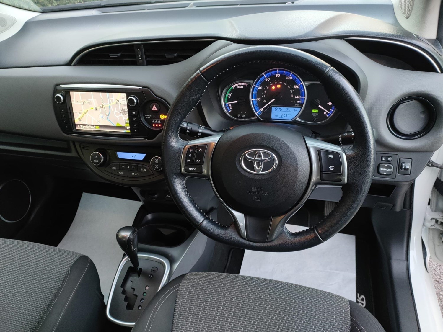 Toyota Yaris Listing Image