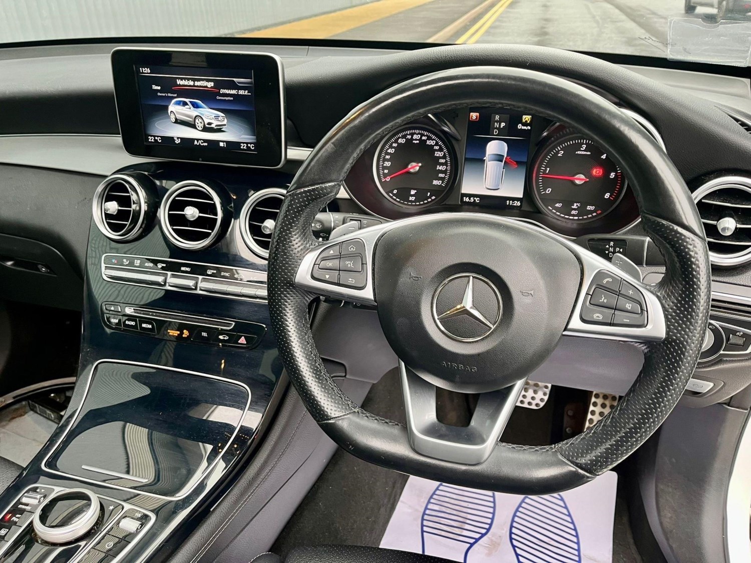 Mercedes-Benz GLC Listing Image