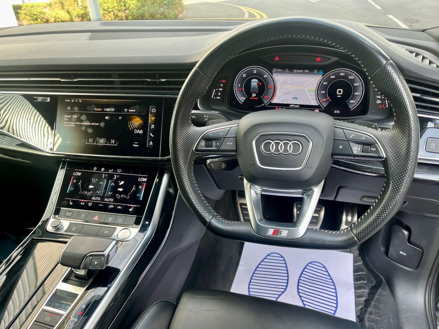 Audi Q7 Listing Image