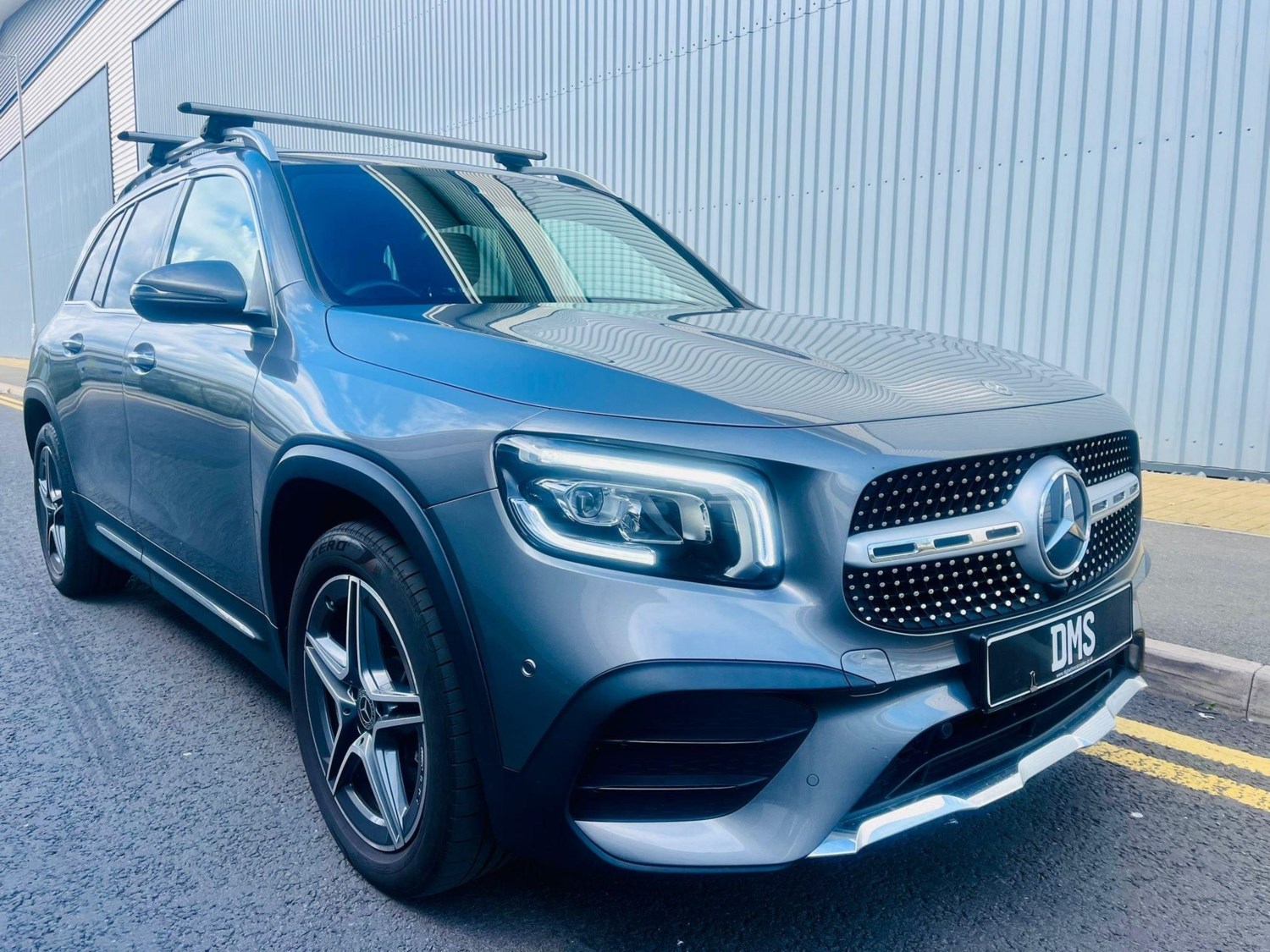 Mercedes-Benz GLB Listing Image