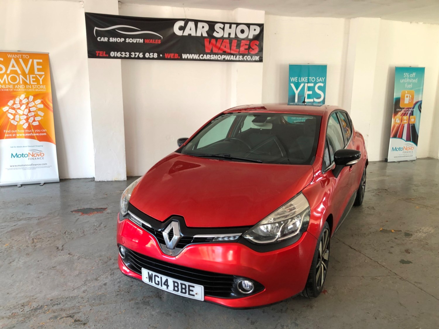 Renault Clio Listing Image