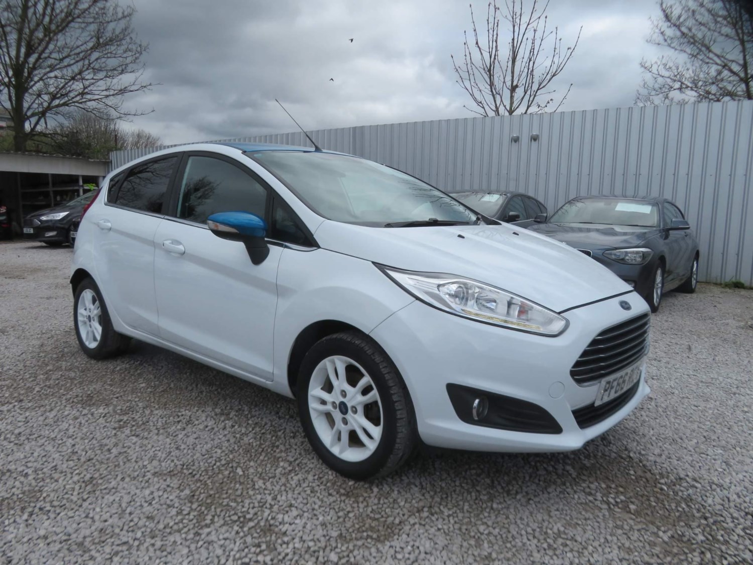 Ford Fiesta Listing Image