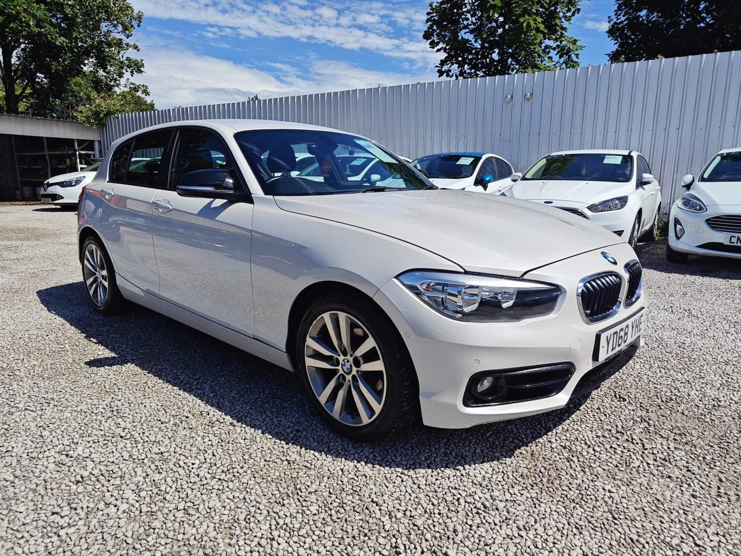 BMW 1 Series Listing Image