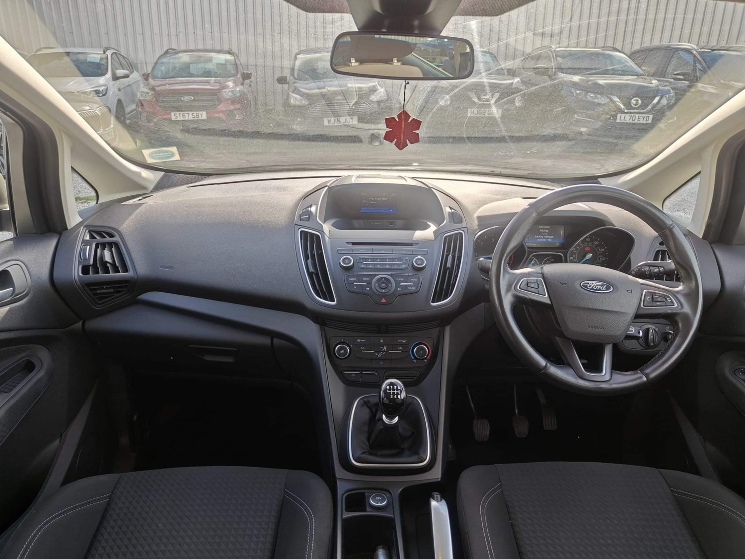 Ford C-Max Listing Image