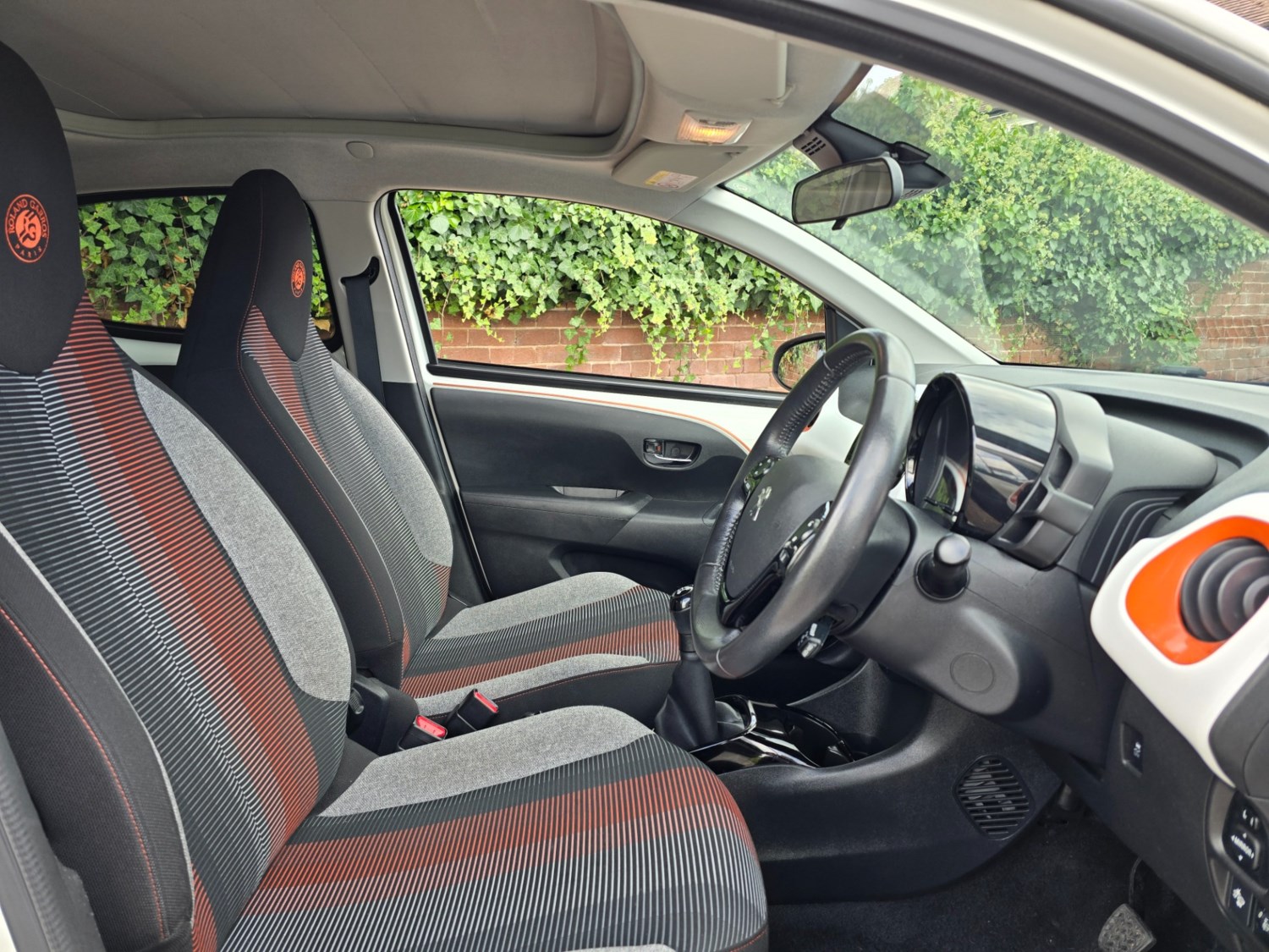 Peugeot 108 Listing Image