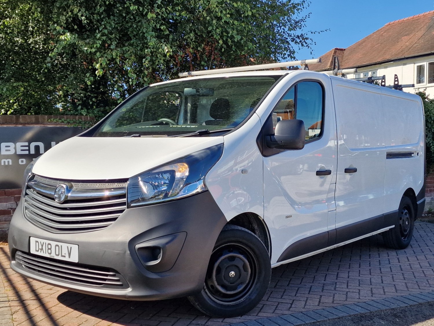 Vauxhall Vivaro Listing Image