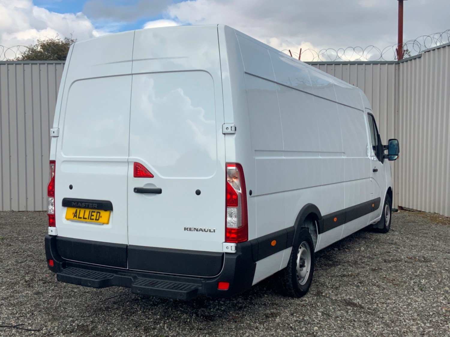 Renault Master Listing Image