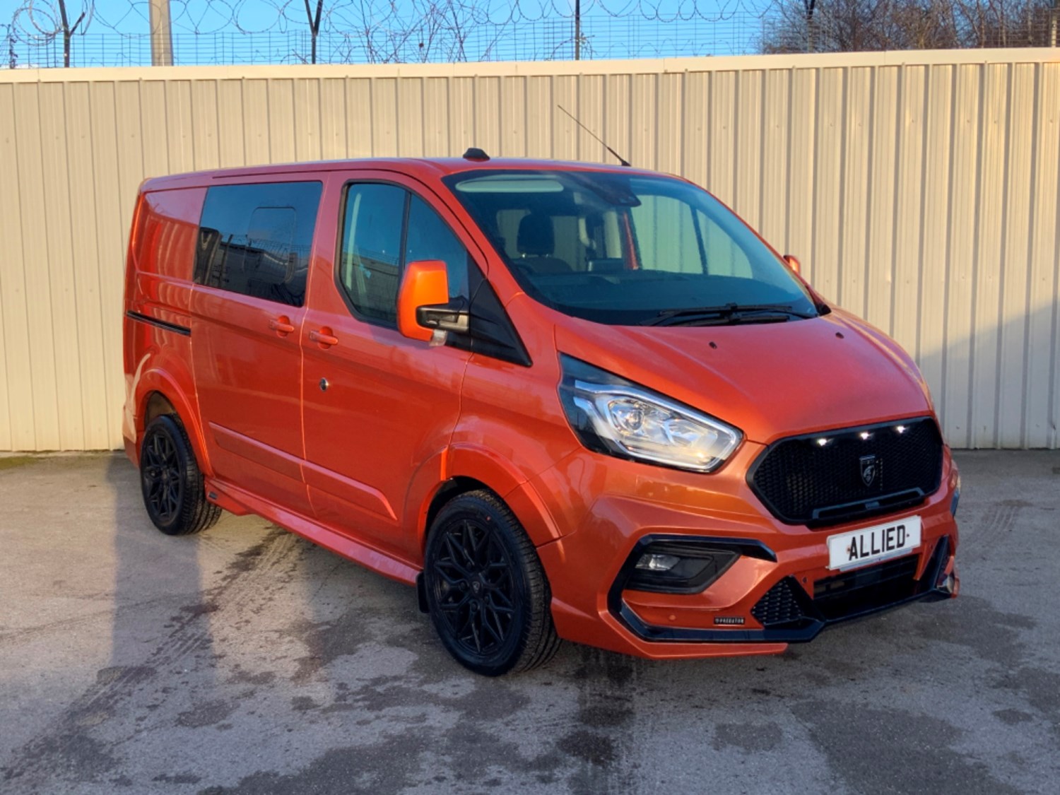 Ford Transit Custom Listing Image