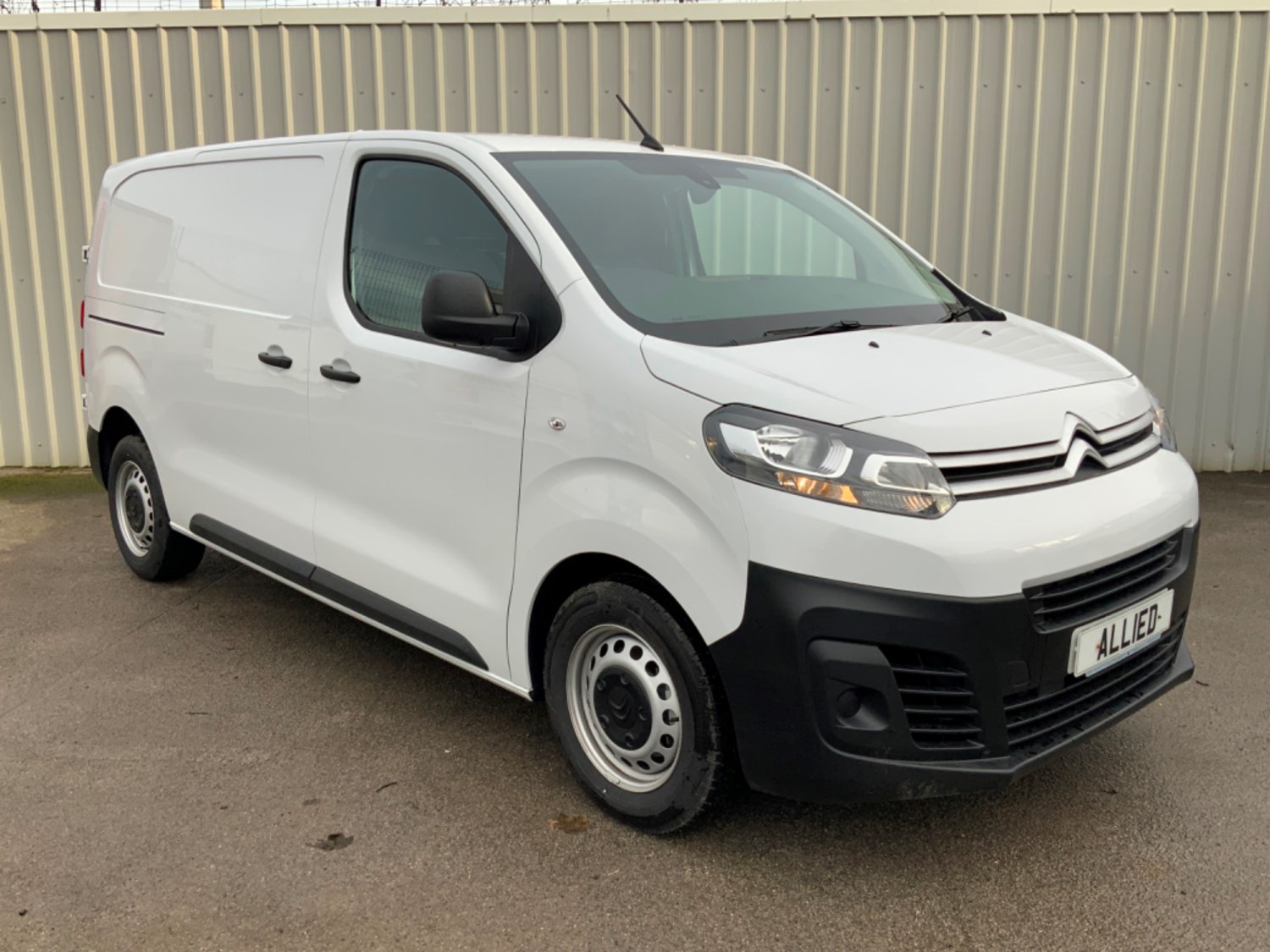 Citroen Dispatch Listing Image