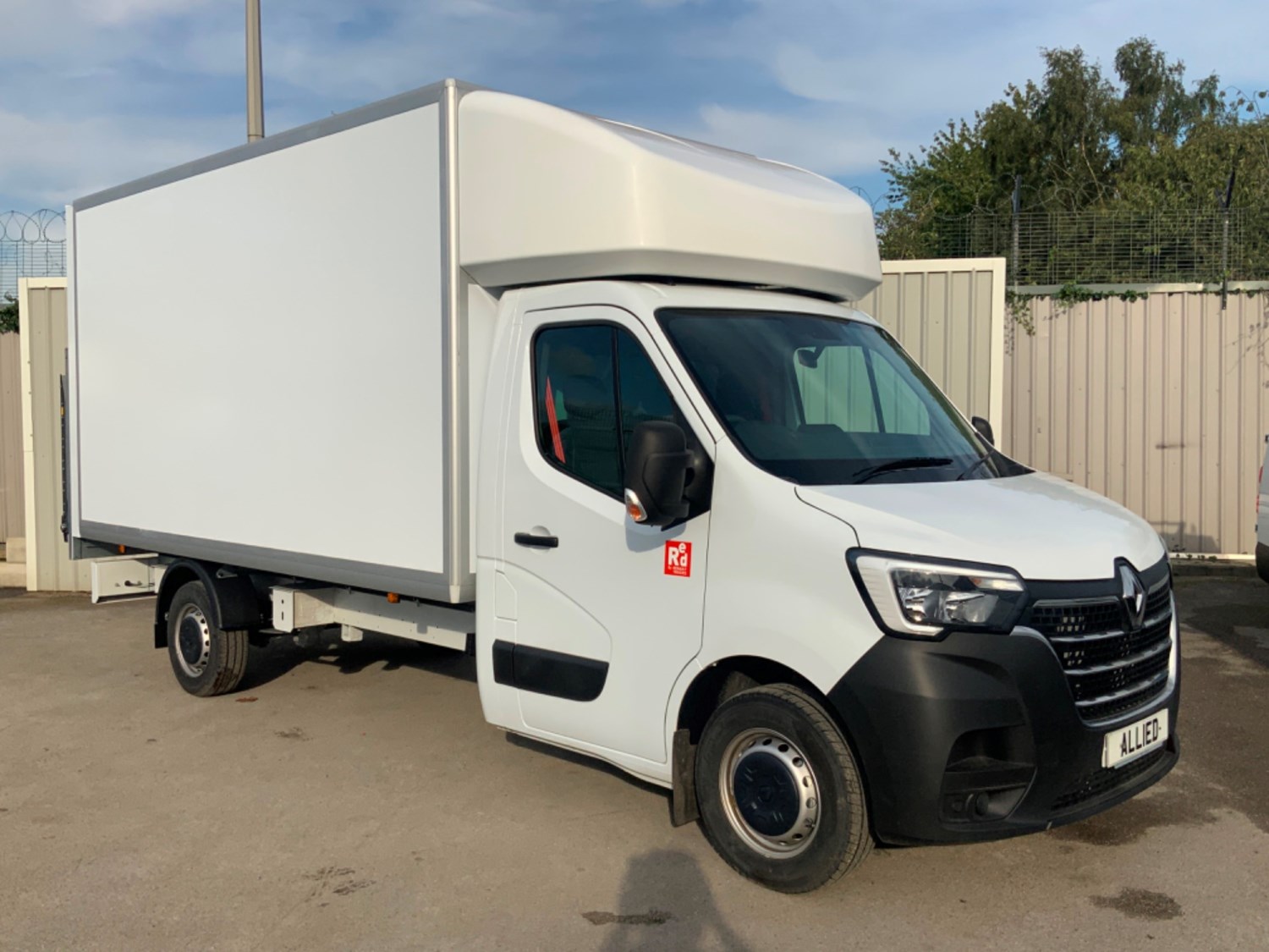 Renault Master Listing Image