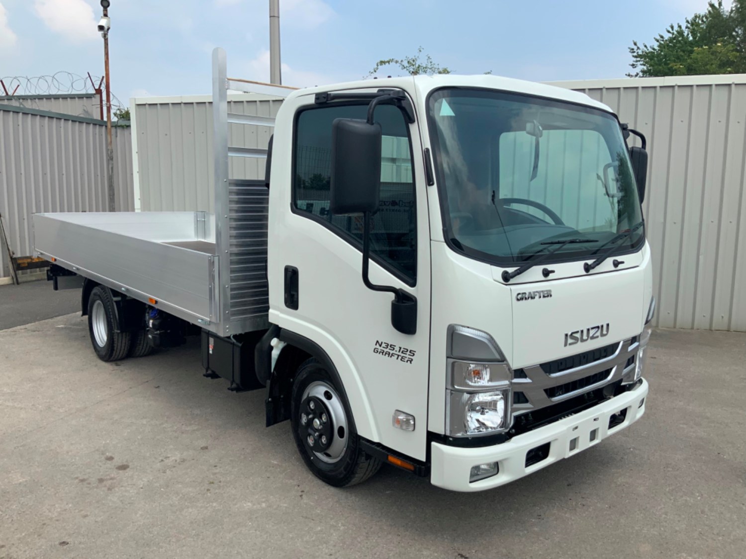 Isuzu Grafter Listing Image