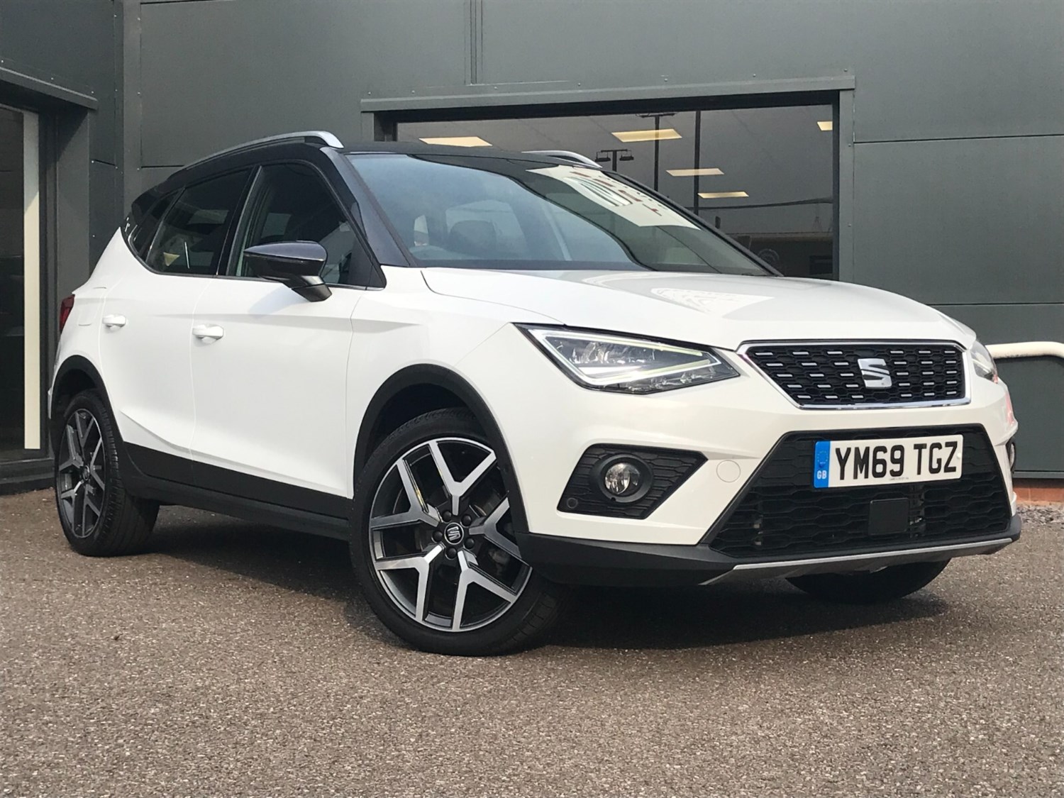 SEAT Arona Listing Image