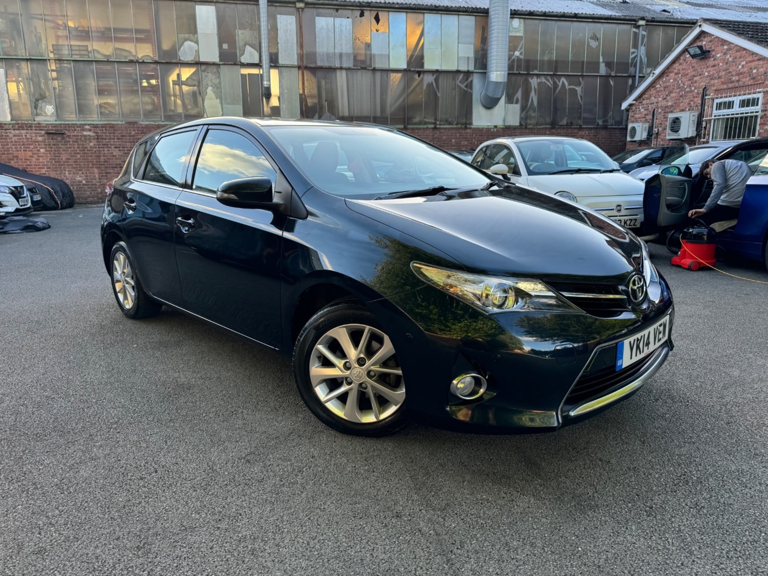 Toyota Auris Listing Image