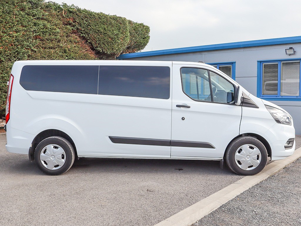 Ford Transit Custom Listing Image