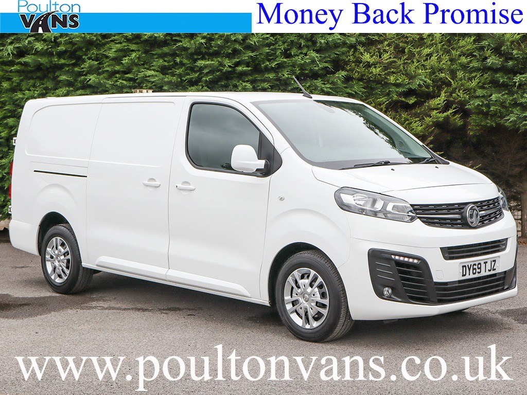 Vauxhall Vivaro Listing Image