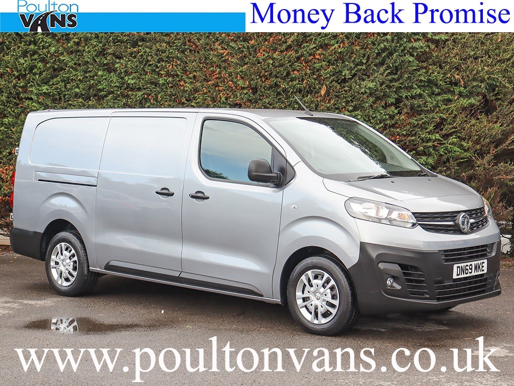 Vauxhall Vivaro Listing Image