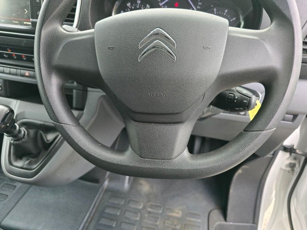 Citroen Dispatch Listing Image