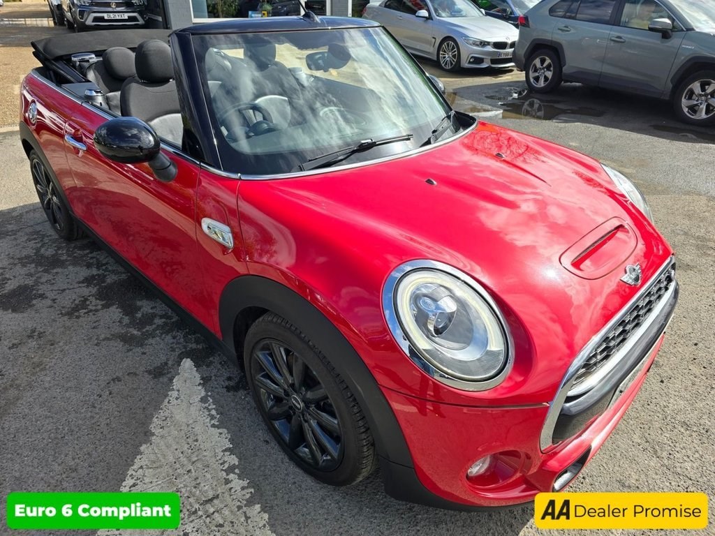 MINI Convertible Listing Image