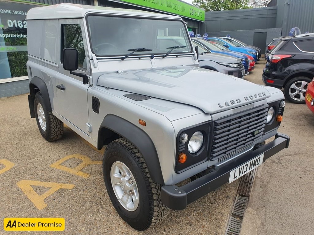 Land Rover Defender Listing Image