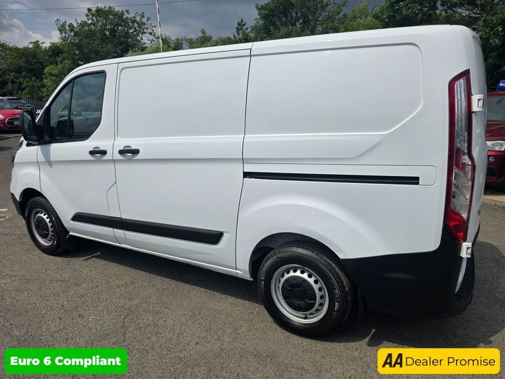 Ford Transit Custom Listing Image