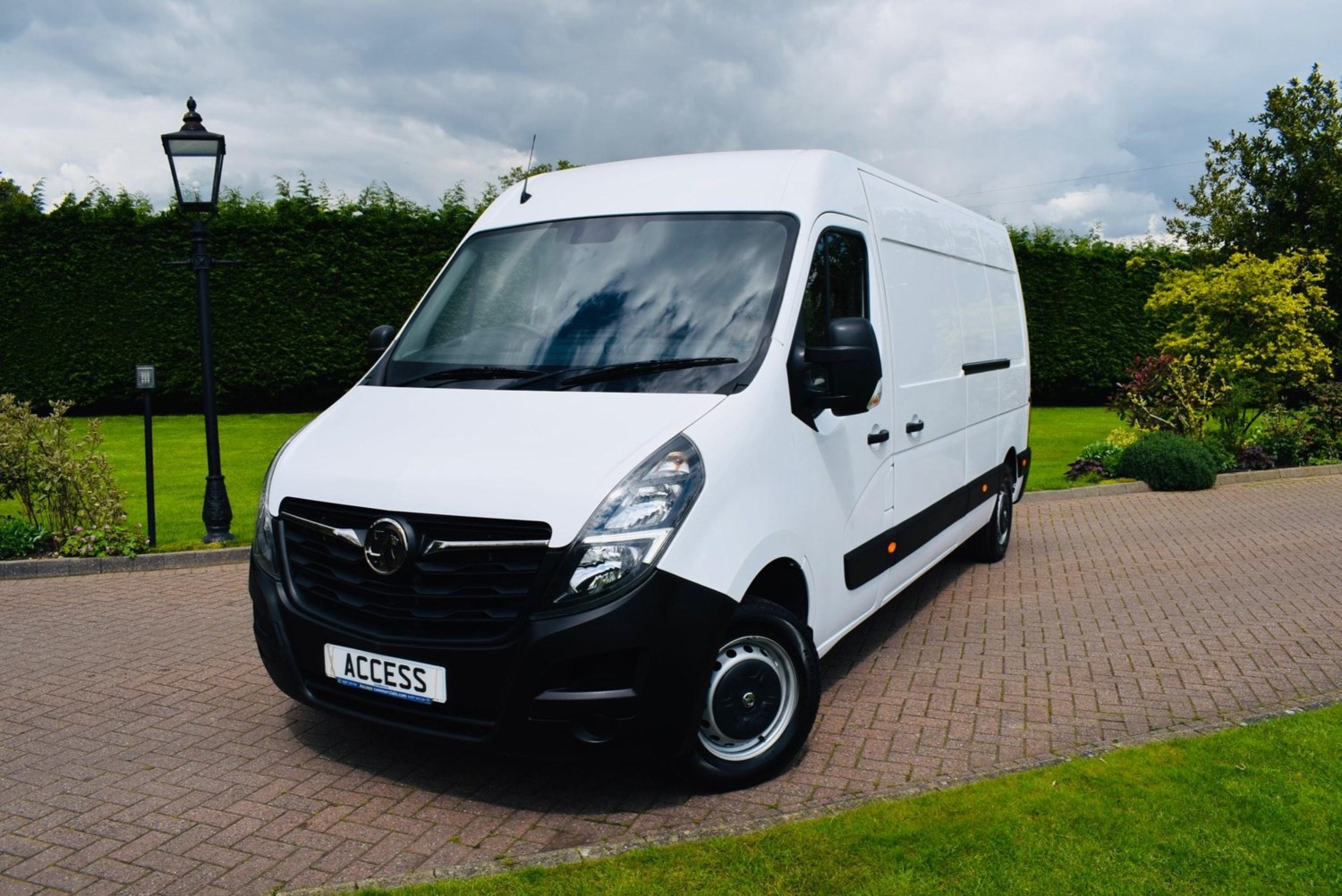 Vauxhall Movano Listing Image