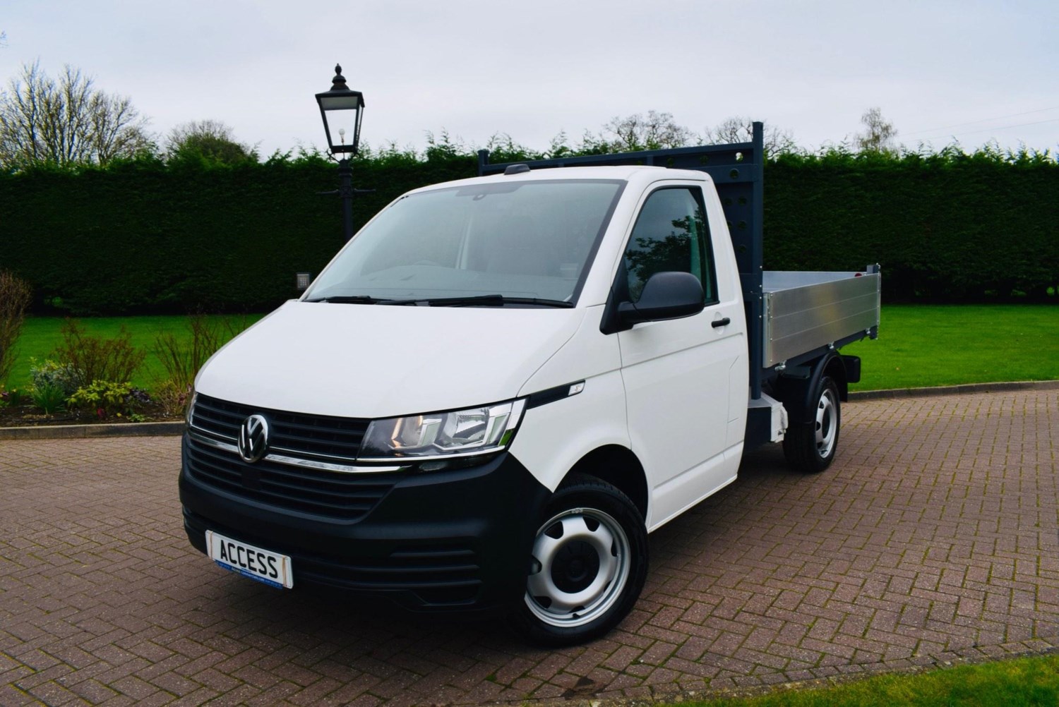 Volkswagen Transporter Listing Image