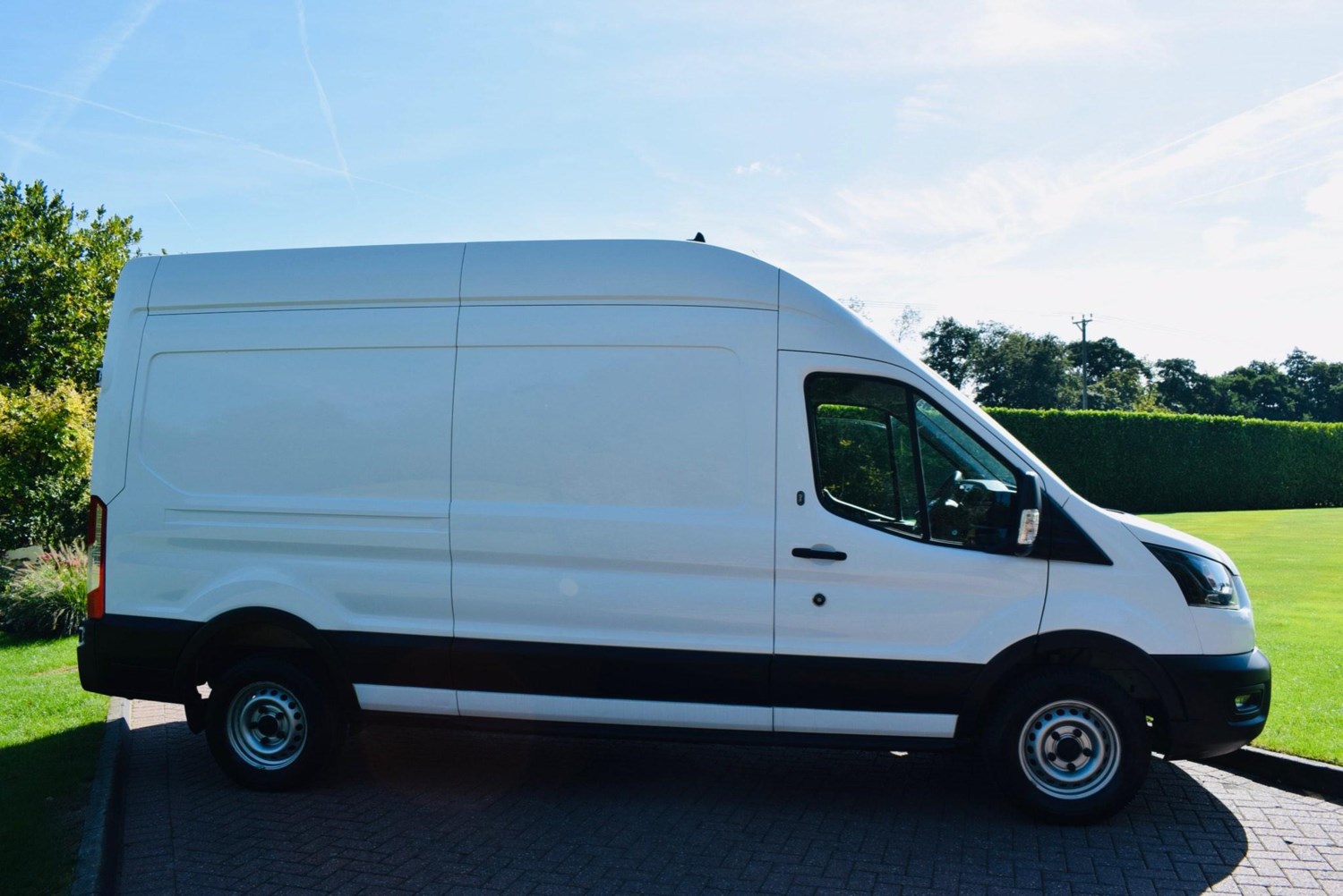 Ford Transit Listing Image