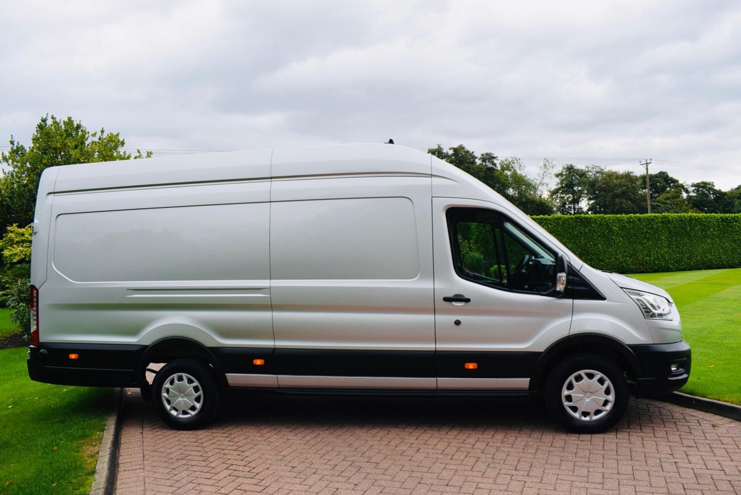 Ford Transit Listing Image