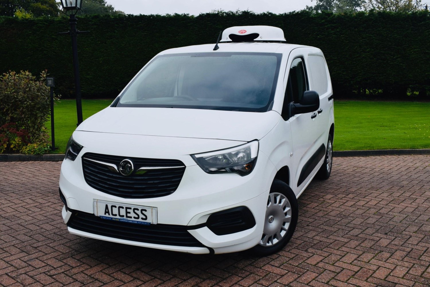 Vauxhall Combo Listing Image