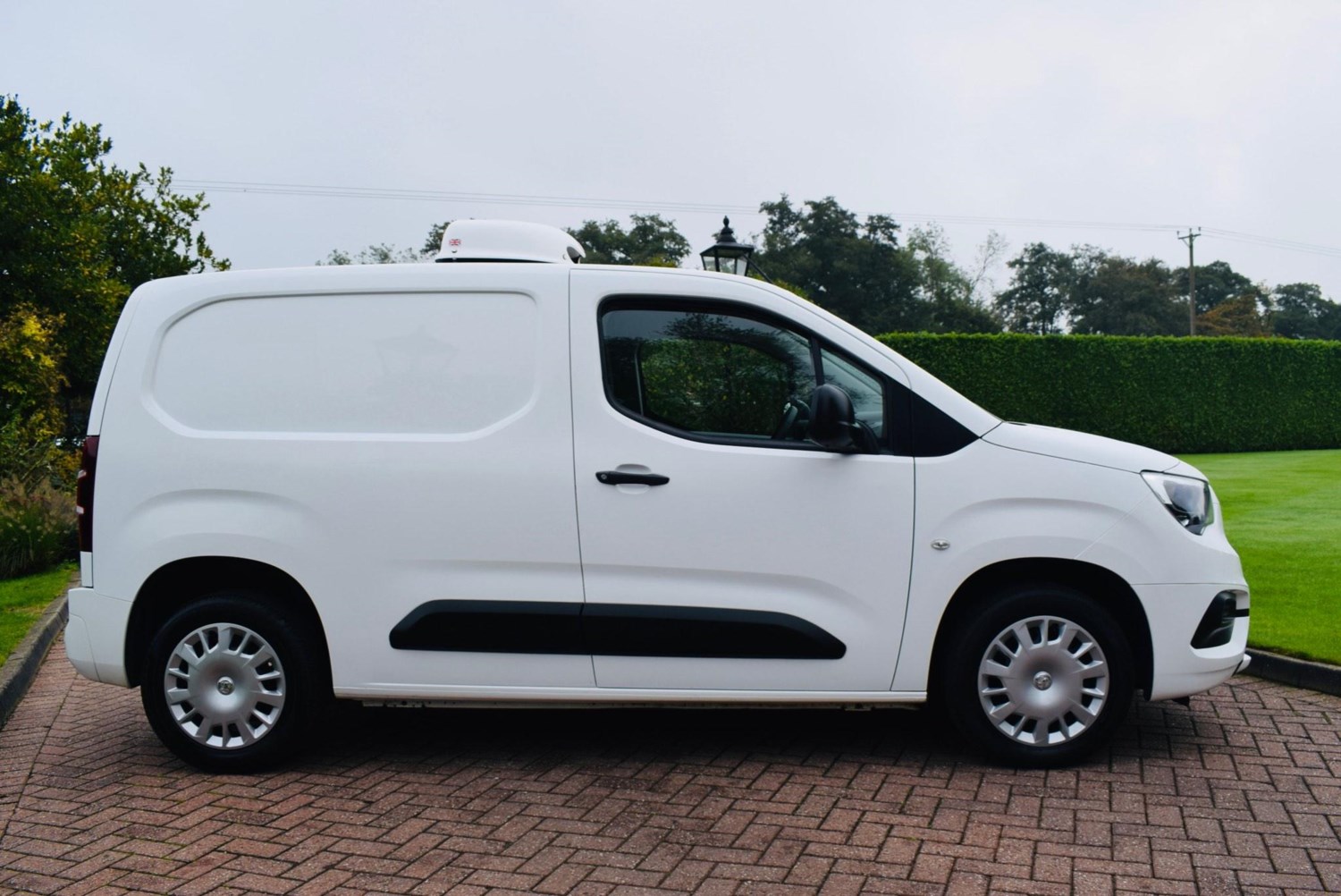 Vauxhall Combo Listing Image