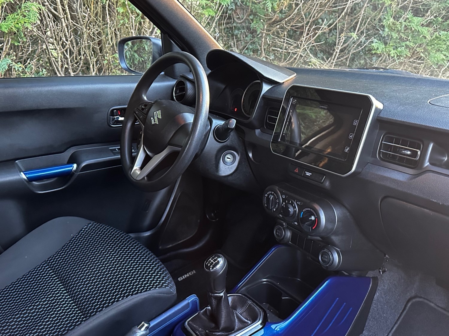 Suzuki Ignis Listing Image