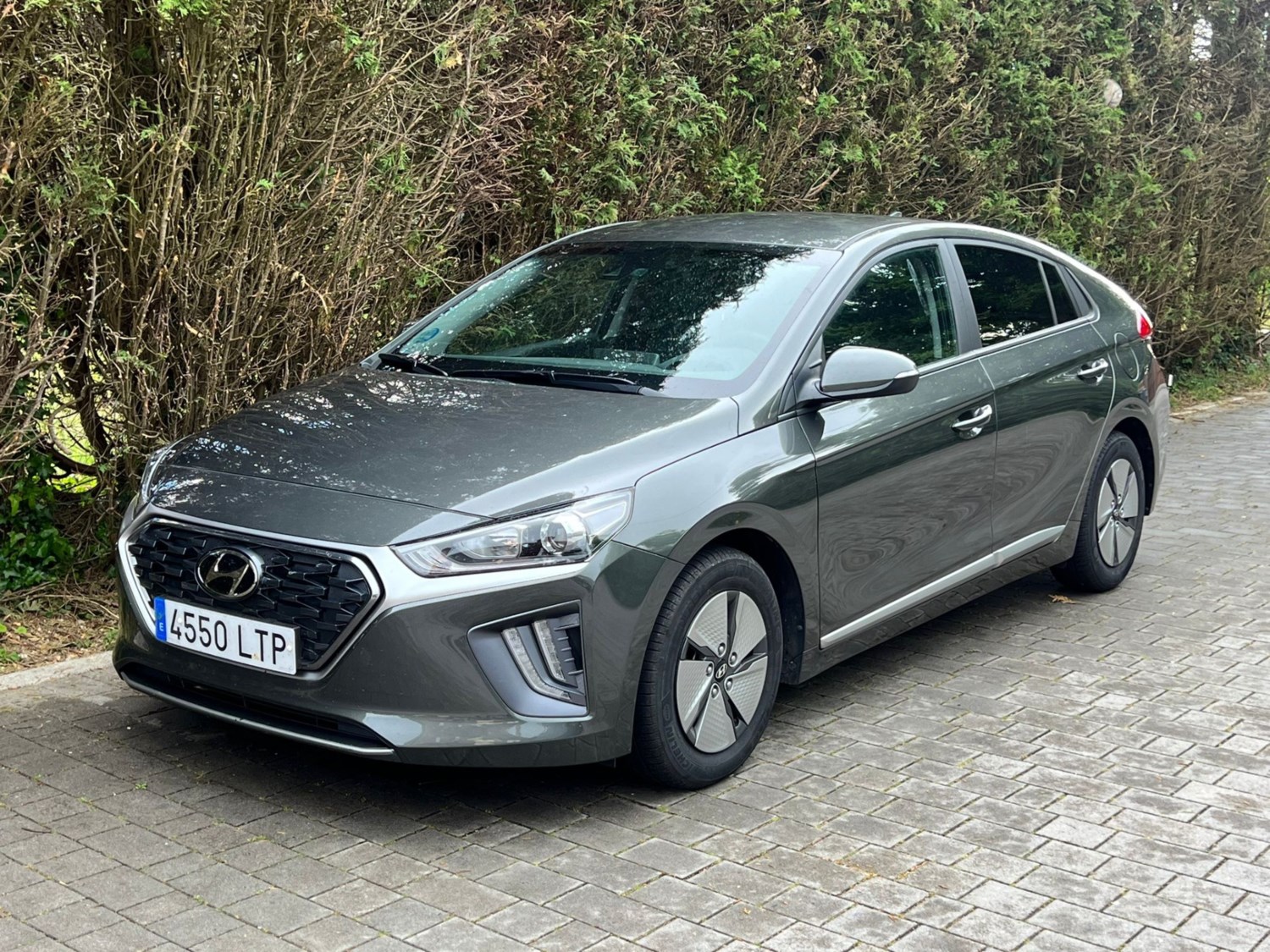 Hyundai IONIQ Listing Image