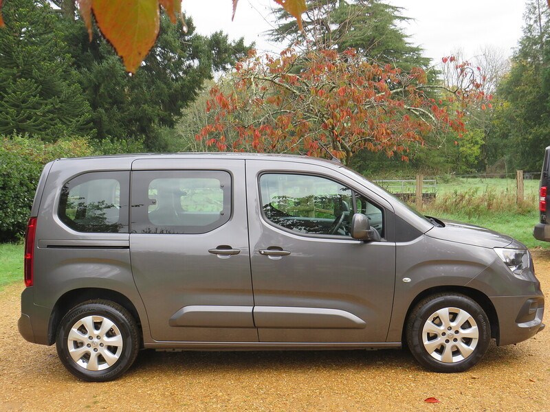 Vauxhall Combo Life Listing Image