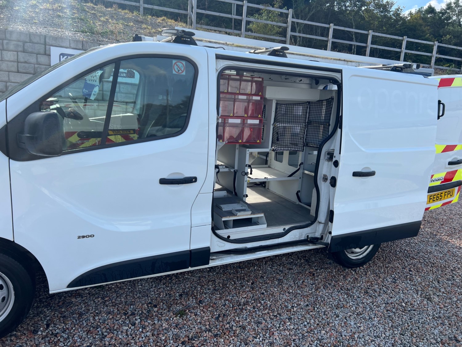 Vauxhall Vivaro Listing Image