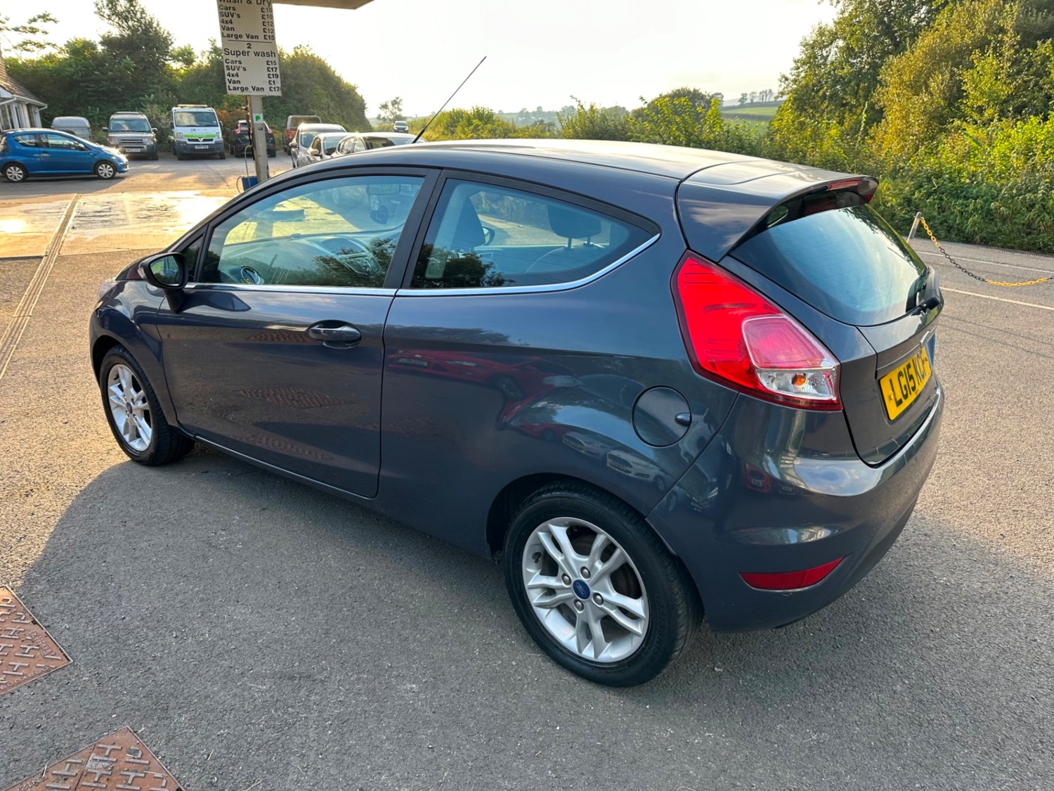 Ford Fiesta Listing Image