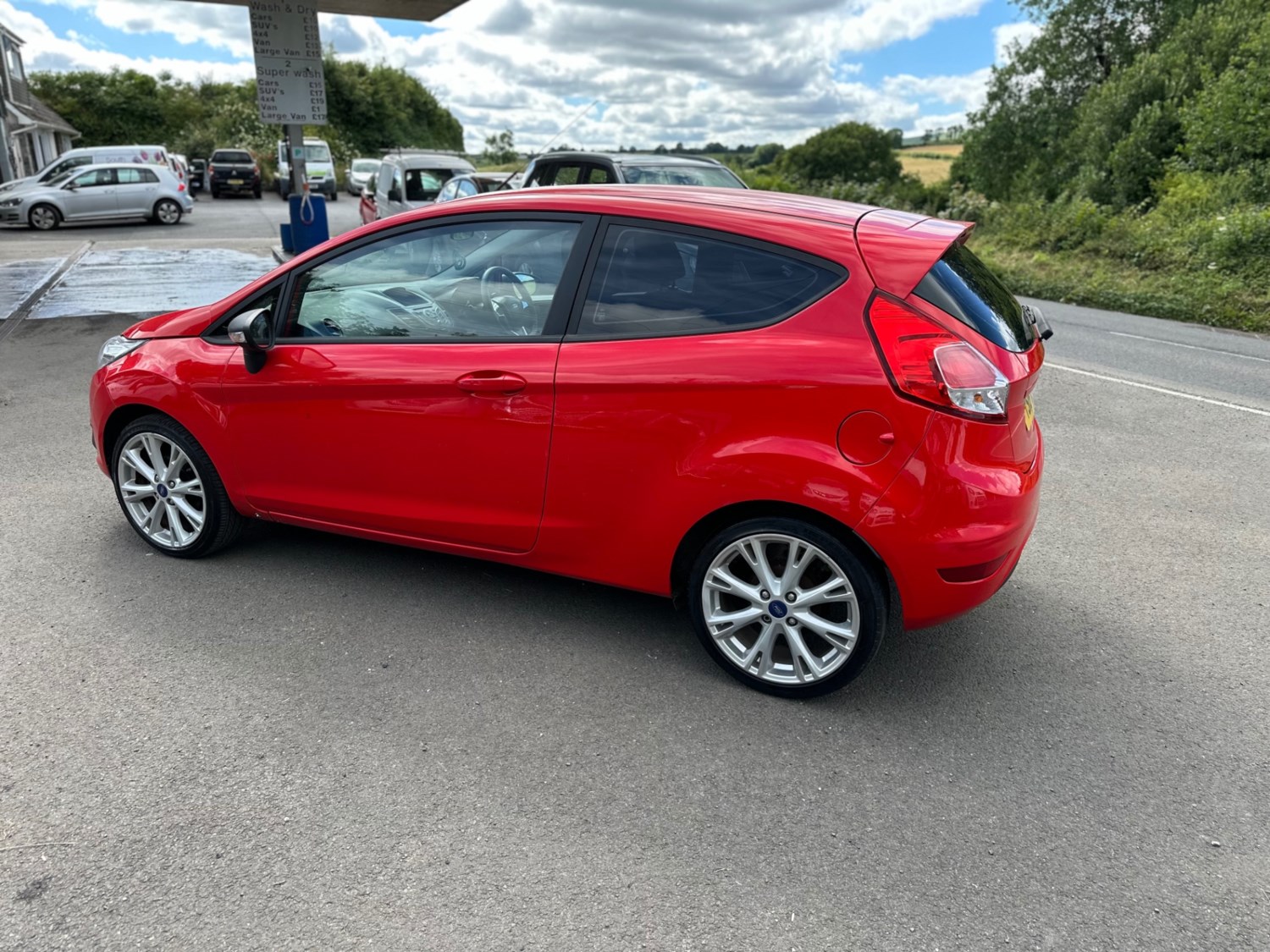 Ford Fiesta Listing Image