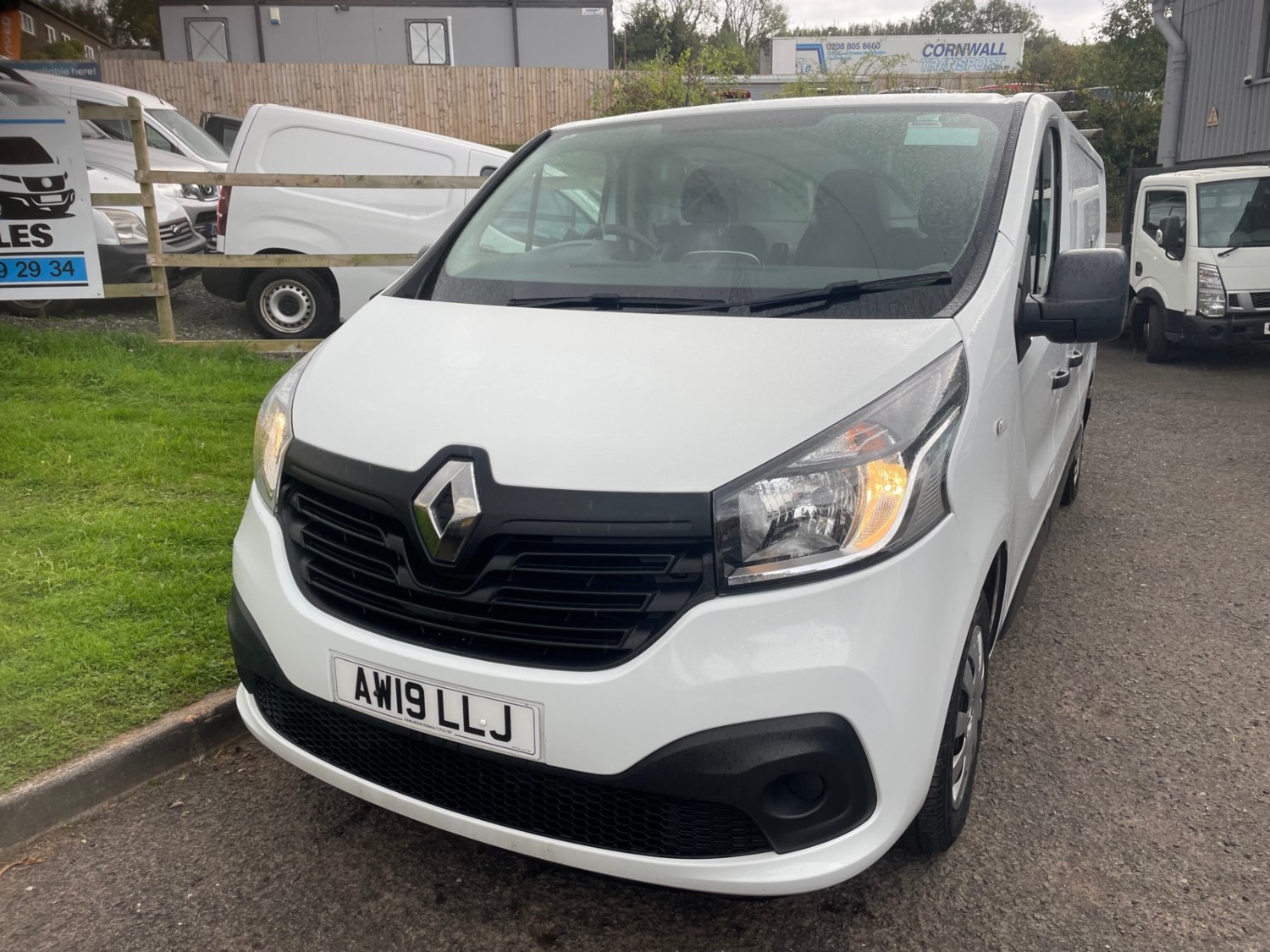 Renault Trafic Listing Image