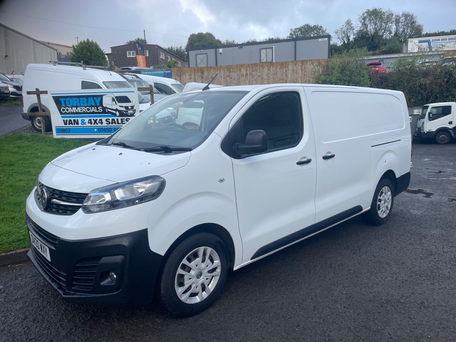 Vauxhall Vivaro Listing Image