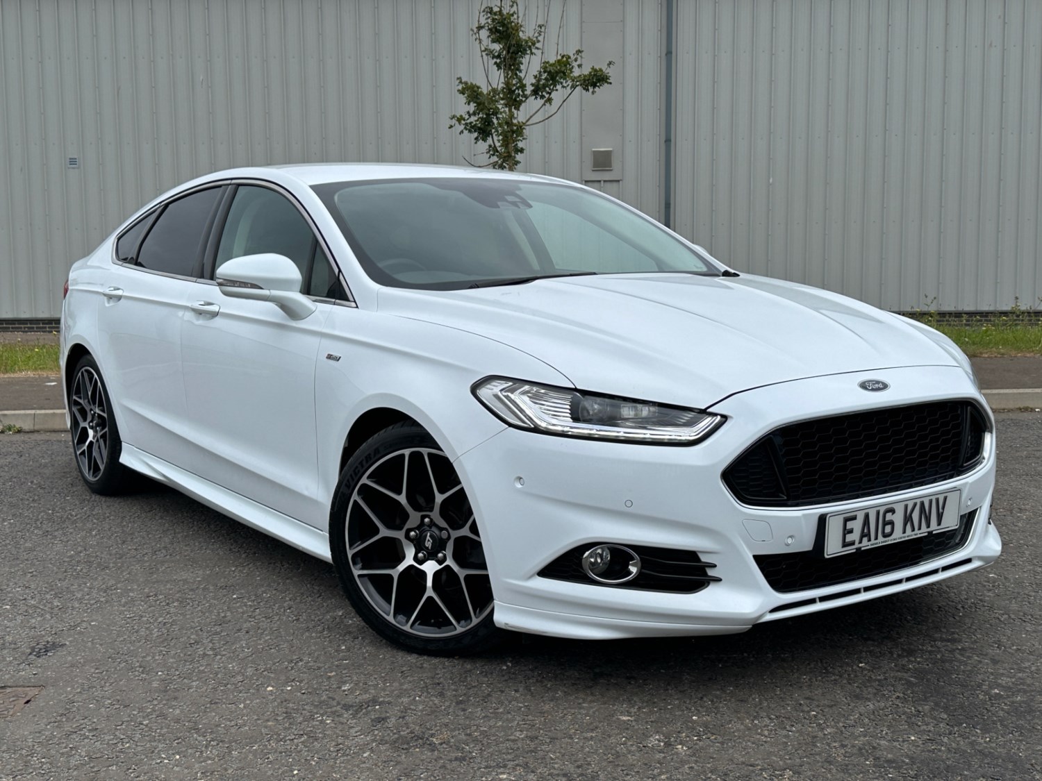 Ford Mondeo Listing Image