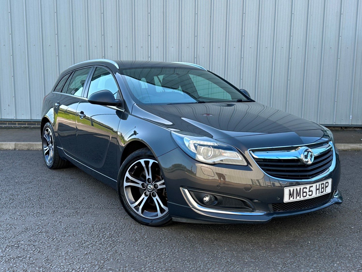 Vauxhall Insignia Listing Image