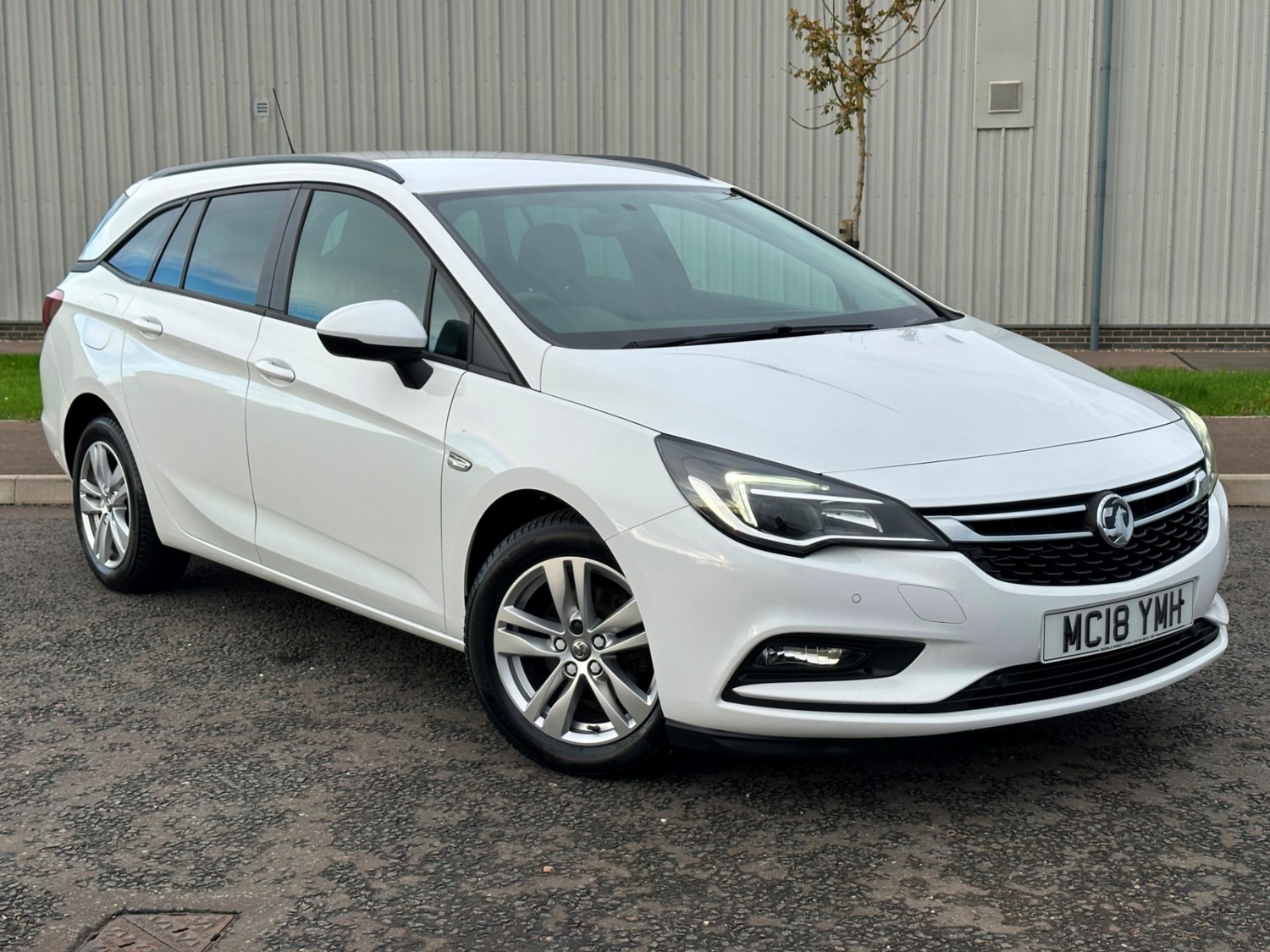 Vauxhall Astra Listing Image