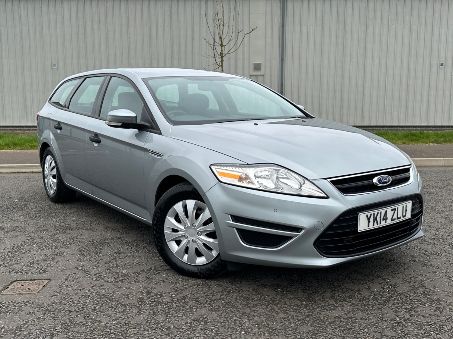 Ford Mondeo Listing Image