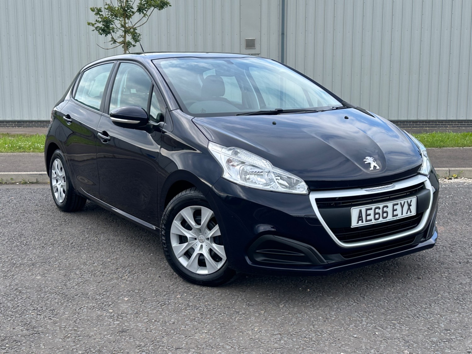 Peugeot 208 Listing Image