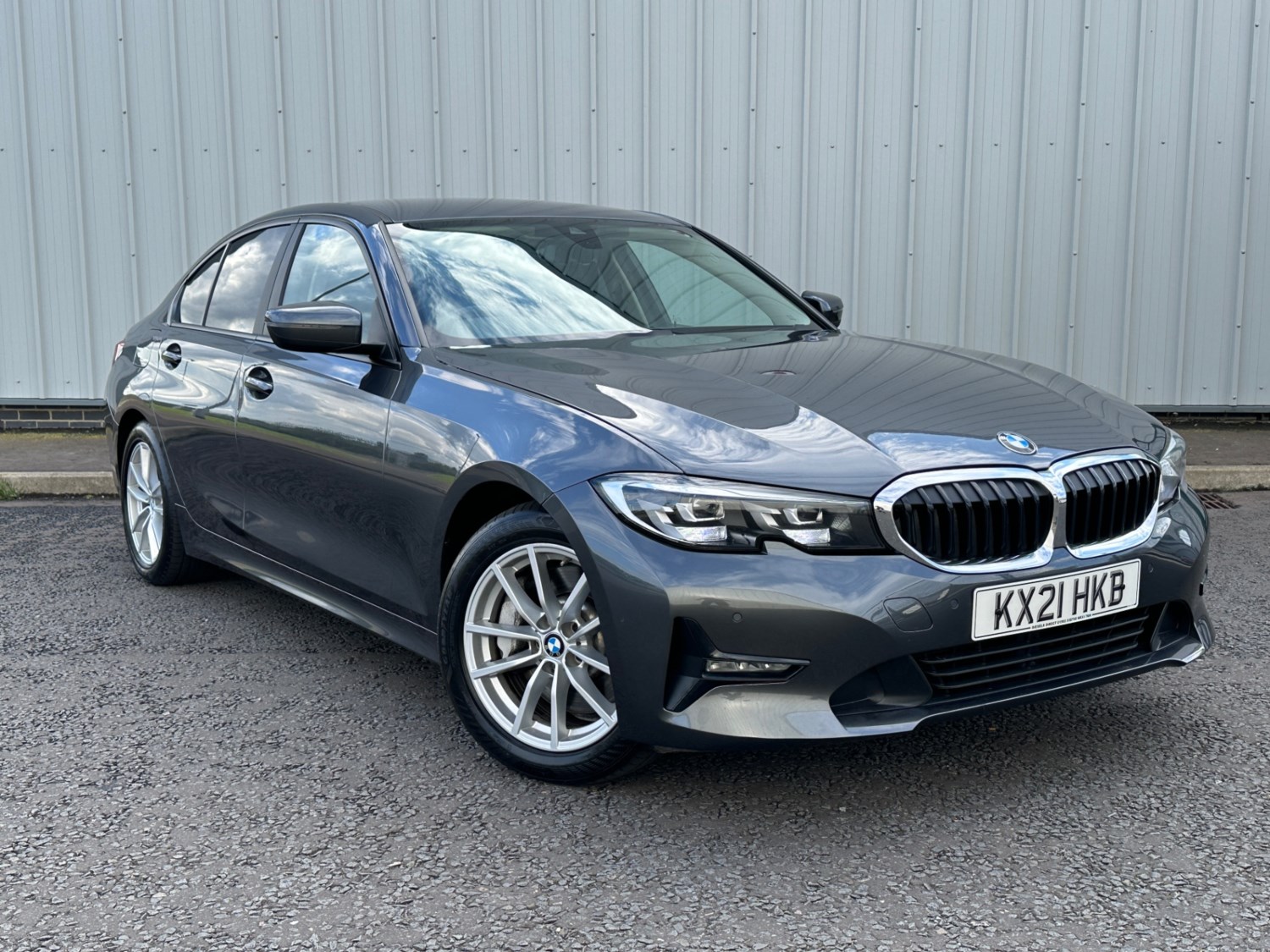 BMW 3 Series Listing Image