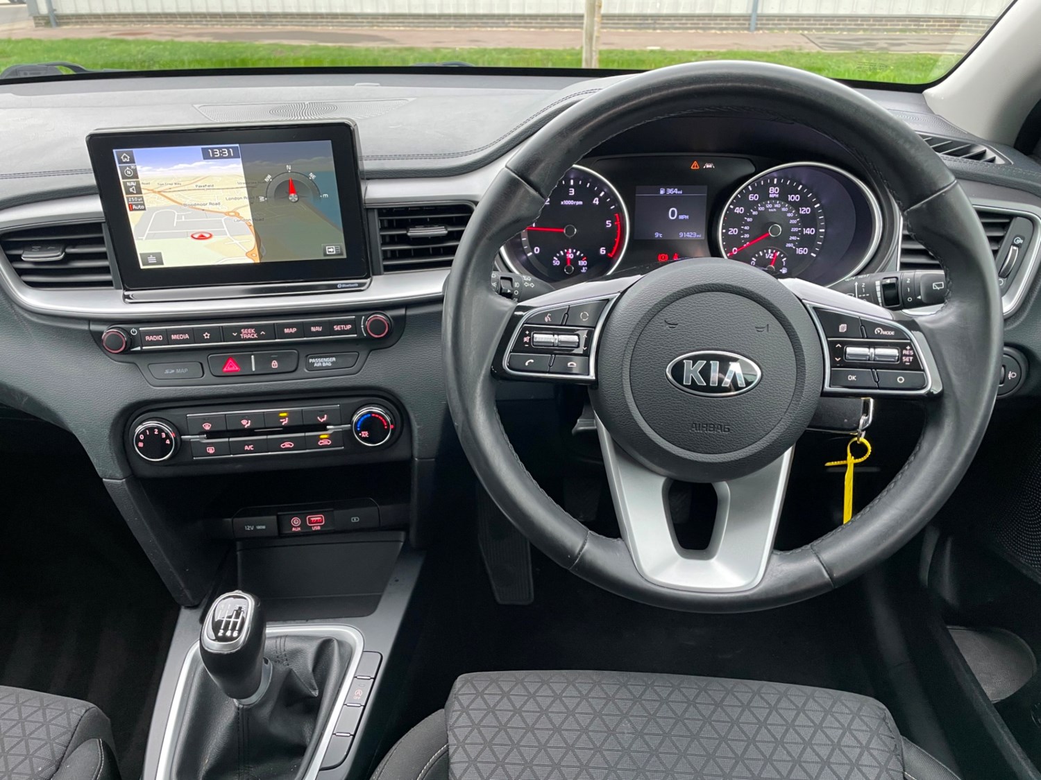 Kia Ceed Listing Image