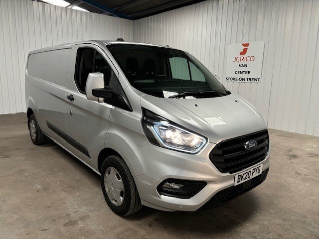 Ford Transit Custom Listing Image