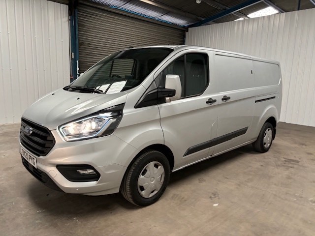 Ford Transit Custom Listing Image