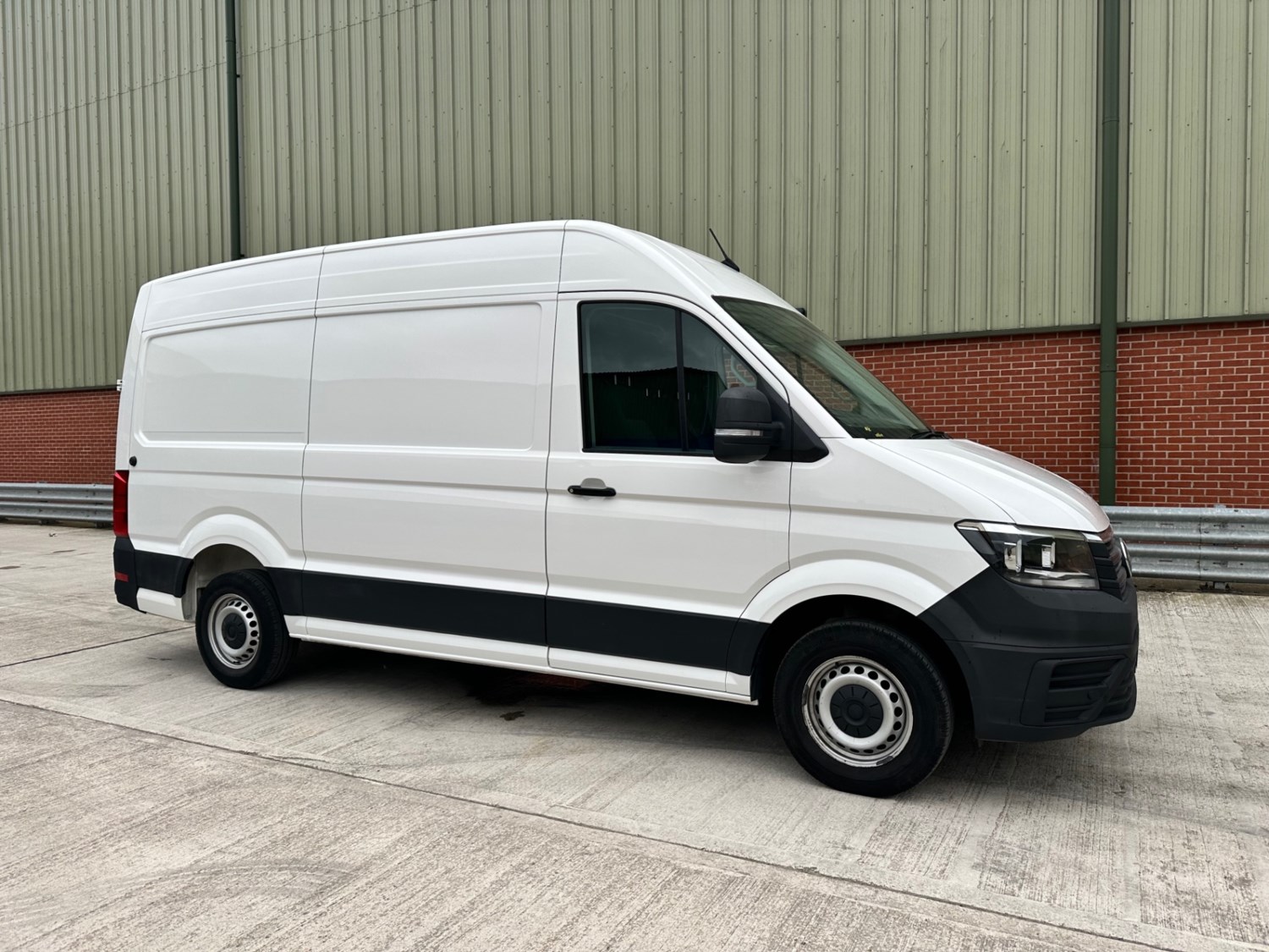 Volkswagen Crafter Listing Image